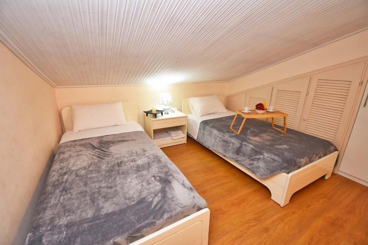 - Luxury Gouvia